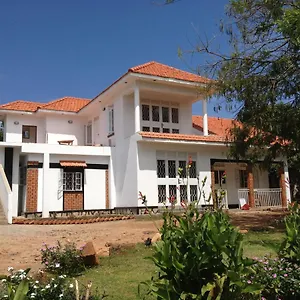 Alison & Dave's Gasthuis Entebbe