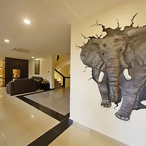 Western Premier Garden Hotel Entebbe