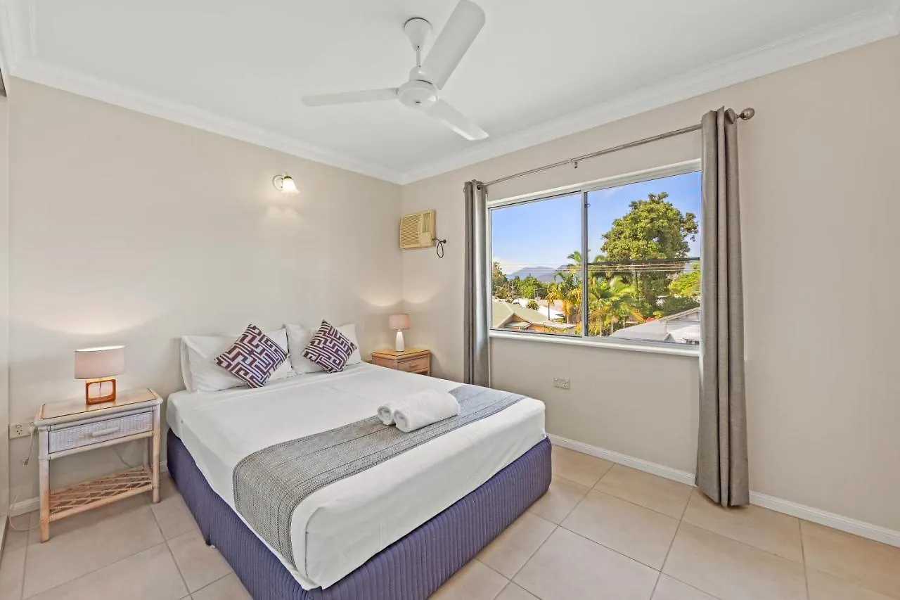 Koala Court Holiday Apartments Cairns Aparthotel